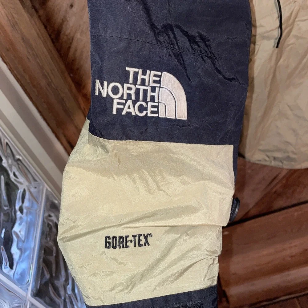 North Face Men's Medium‎ Nylon Gore-Tex Tan Black Full Zip With Hood